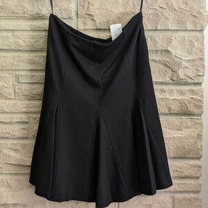 Ralph Lauren Flare Skirt, Size 10 petite, Black